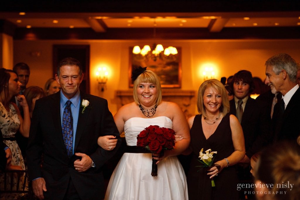  Akron, Copyright Genevieve Nisly Photography, Fall, Ohio, Portage Country Club, Wedding
