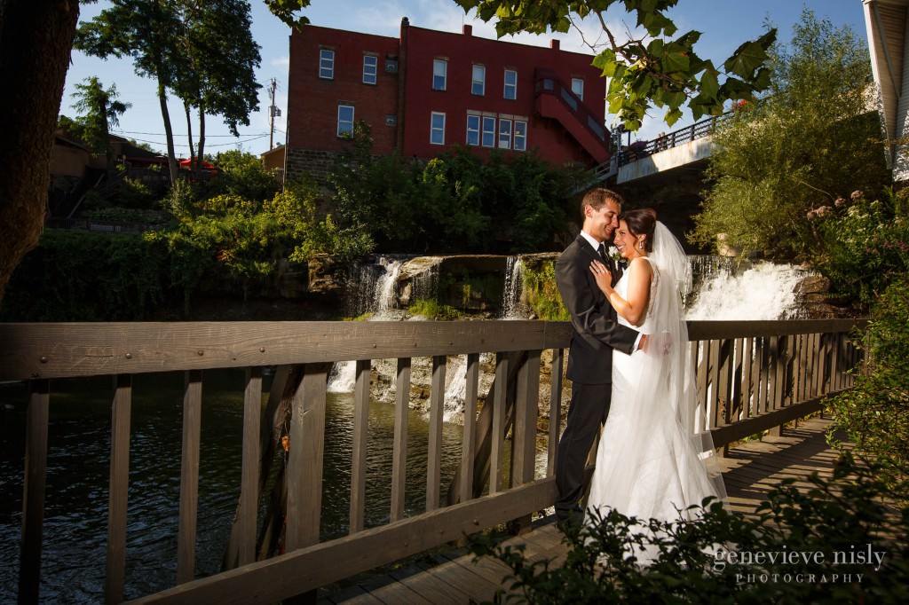  Aurora, Chagrin Falls, Copyright Genevieve Nisly Photography, Ohio, Wedding