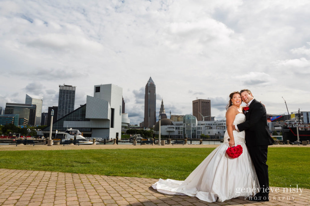  Cleveland, Copyright Genevieve Nisly Photography, Fall, Voinovich Park, Wedding