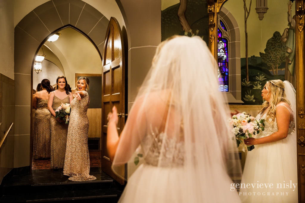 Alyssa-Brian-010-st-johns-cathedral-cleveland-wedding-photographer-genevieve-nisly-photography