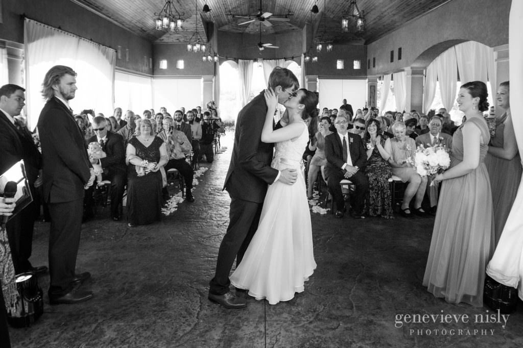 Canton, Copyright Genevieve Nisly Photography, Gervasi Vineyard, Ohio, Spring, Wedding