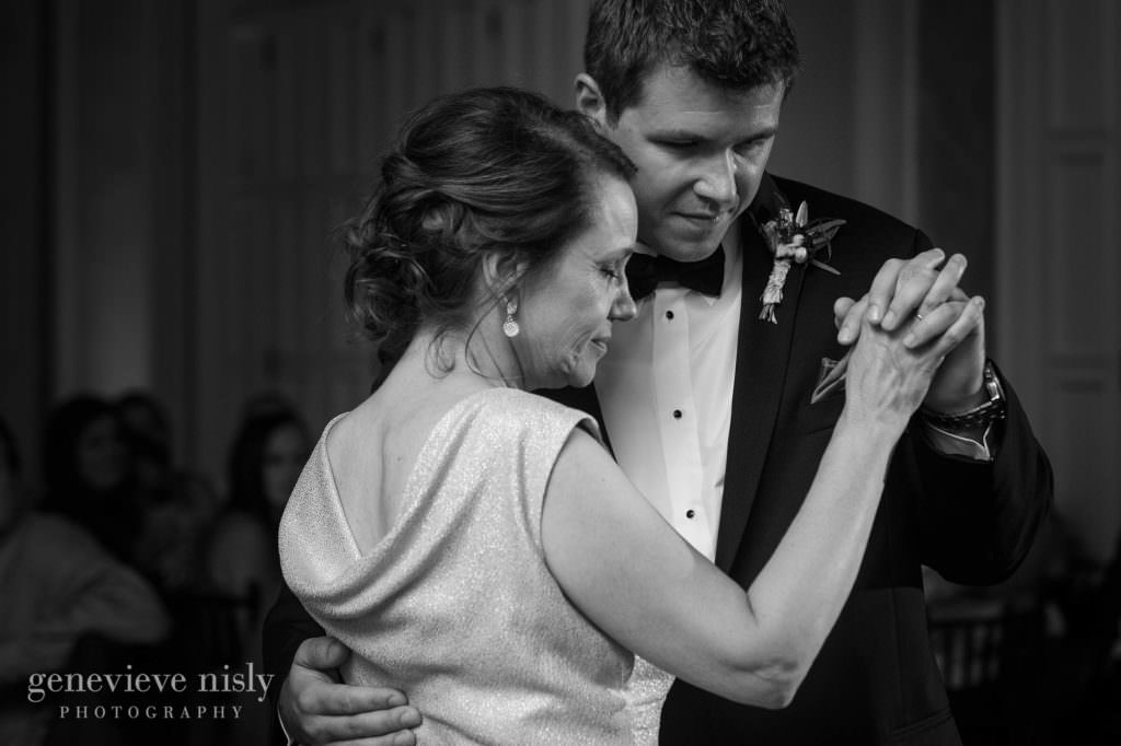  Copyright Genevieve Nisly Photography, Fall, Wedding, Ohio, Canton, Brookside Country Club