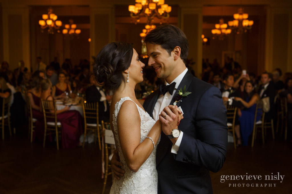  Canton, Fall, Wedding, Copyright Genevieve Nisly Photography, Ohio, Brookside Country Club