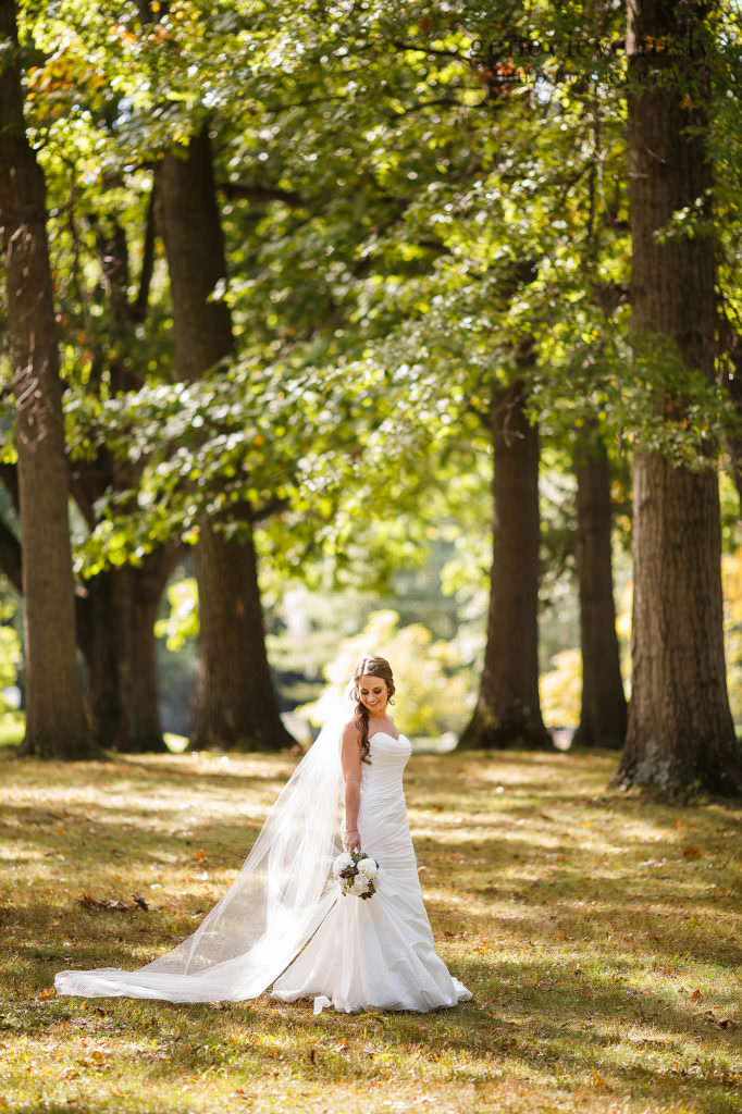lauren-craig-024-shaker-lakes-cleveland-wedding-photographer-genevieve-nisly-photography
