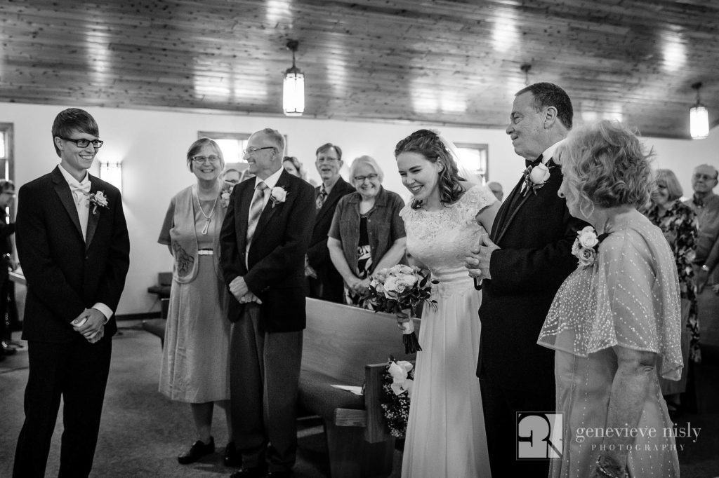  Copyright Genevieve Nisly Photography, Wedding, Summer, Minnesota, Fergus Falls
