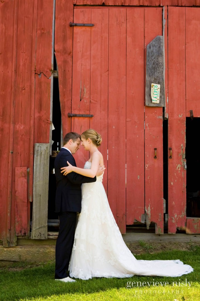  Akron, Conrad Botzum Farmstead, Copyright Genevieve Nisly Photography, Ohio, Summer, Wedding