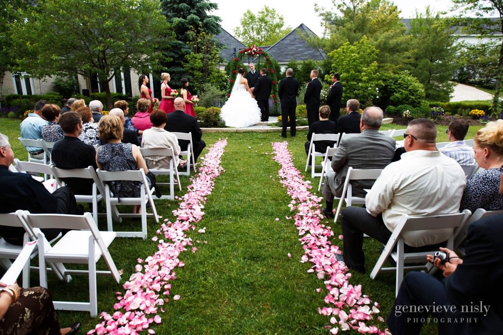  Aurora, Ohio, Spring, Walden Inn, Wedding