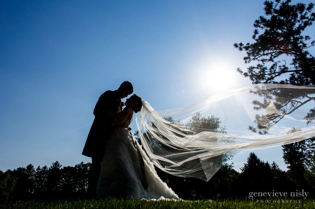 Canton, Copyright Genevieve Nisly Photography, Glenmoor Country Club, Ohio, Spring, Wedding