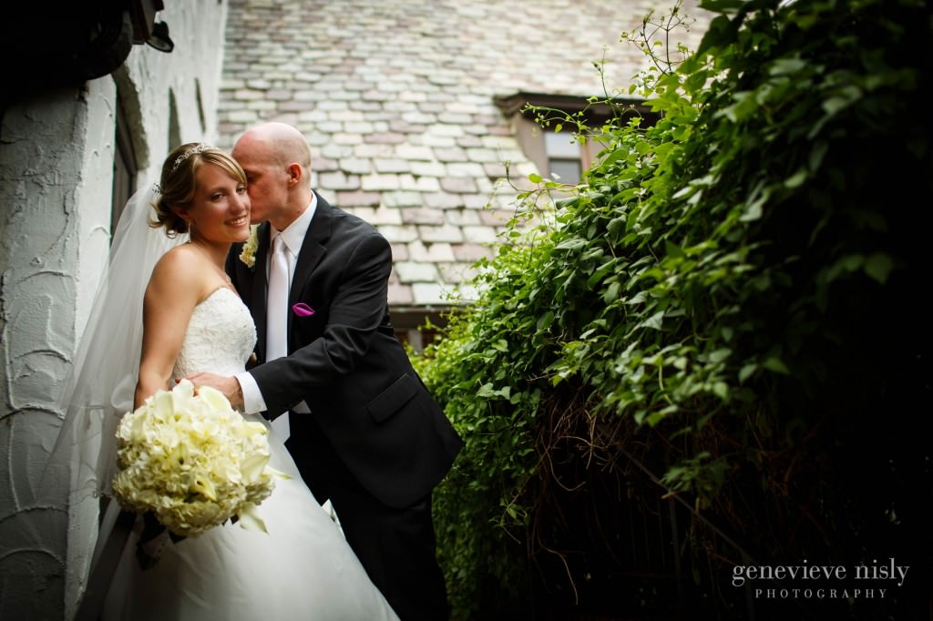  Akron, Copyright Genevieve Nisly Photography, Ohio, Portage Country Club, Summer, Wedding