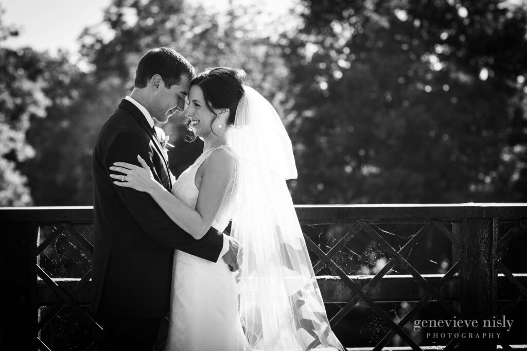 Aurora, Chagrin Falls, Copyright Genevieve Nisly Photography, Ohio, Wedding