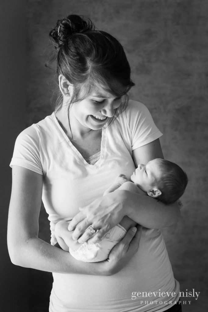 fynn-013-newborn-ohio-portrait-photographer-genevieve-nisly-photography