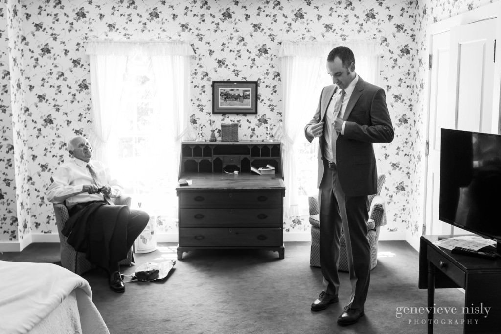 Chagrin Valley Hunt Club, Copyright Genevieve Nisly Photography, Gates Mills, Ohio, Summer, Wedding