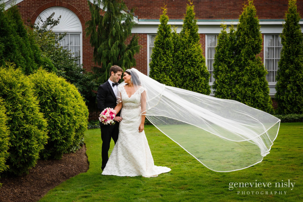  Beechmont Country Club, Chagrin Falls, Copyright Genevieve Nisly Photography, Ohio, Summer, Wedding