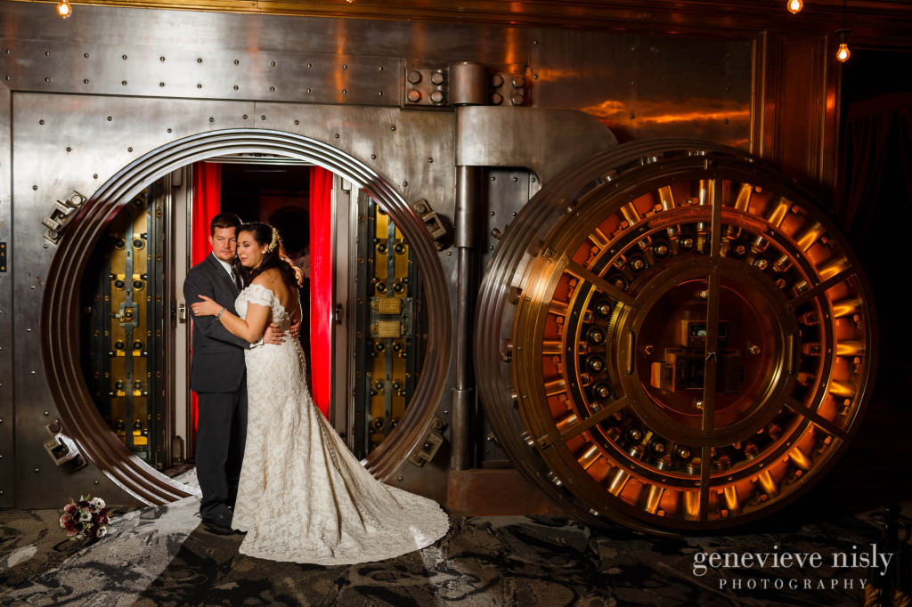 Cleveland, Copyright Genevieve Nisly Photography, Metropolitan at the 9, Ohio, The Vault, Wedding, Winter