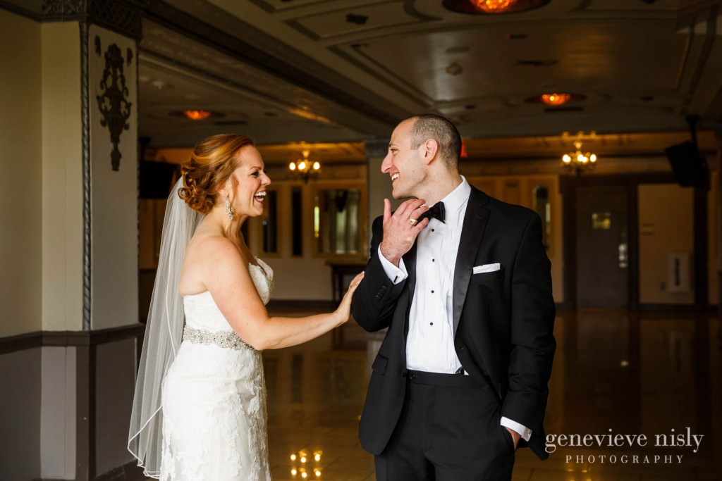 steven-beth-006-tudor-arms-hotel-cleveland-wedding-photographer-genevieve-nisly-photography