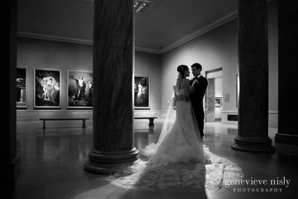  Cleveland, Cleveland Museum of Art, Copyright Genevieve Nisly Photography, Fall, Ohio, Wedding