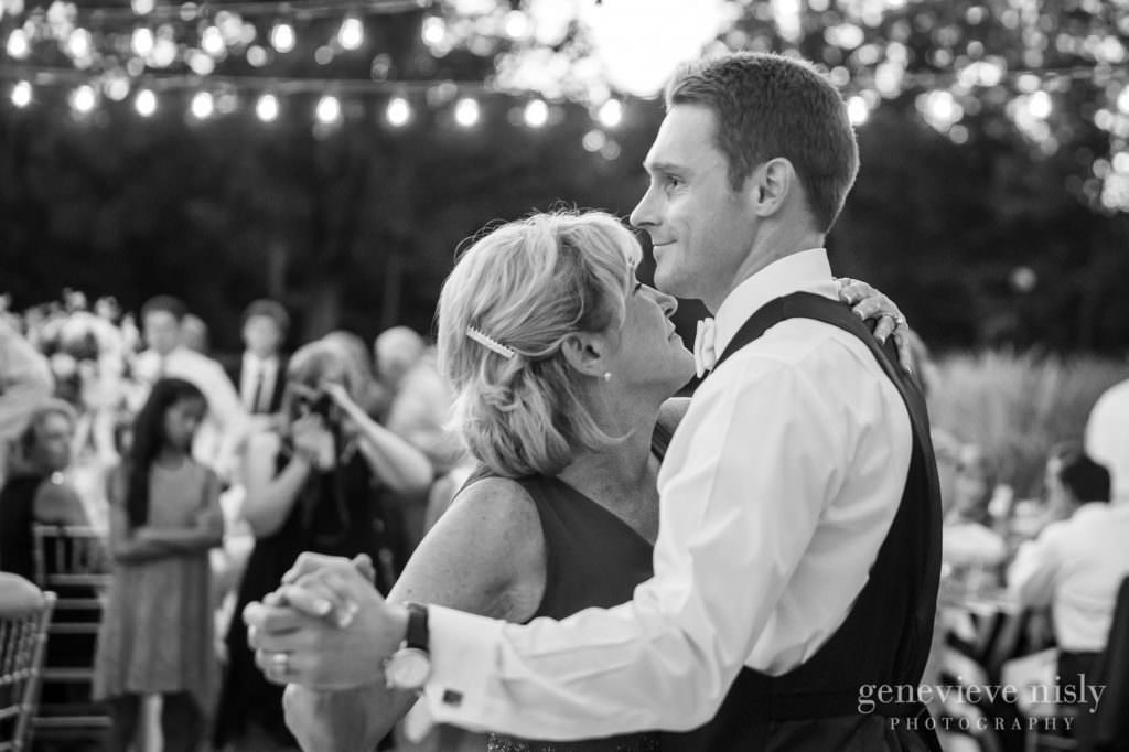  Akron, Copyright Genevieve Nisly Photography, Fairlawn Country Club, Ohio, Summer, Wedding