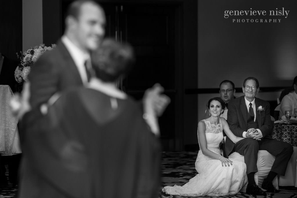  Category, Wedding, Seasons, Fall, Copyright Genevieve Nisly Photography, Venues, Ohio, Cleveland, Embassy Suites