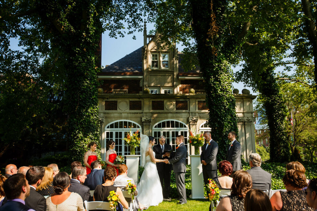 Small weddings in Ohio