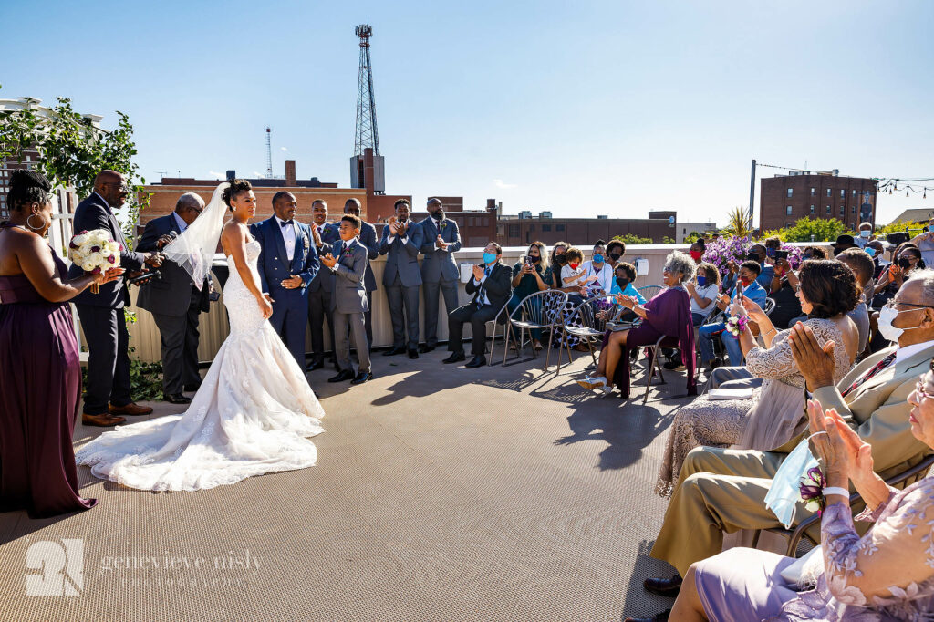 Rooftop wedding ceremony at the Metropolitan Centre in Canton, Ohio.
