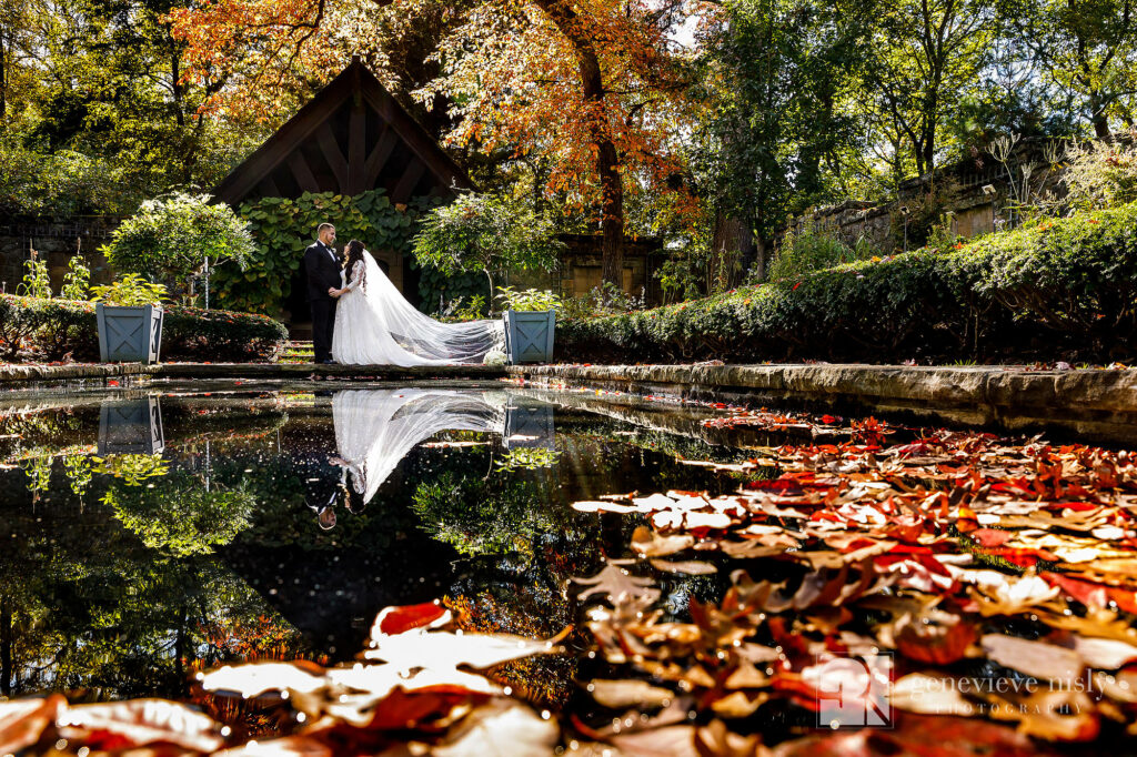Autumn wedding in the English Gardens at Stan Hywet Halls and Gardens